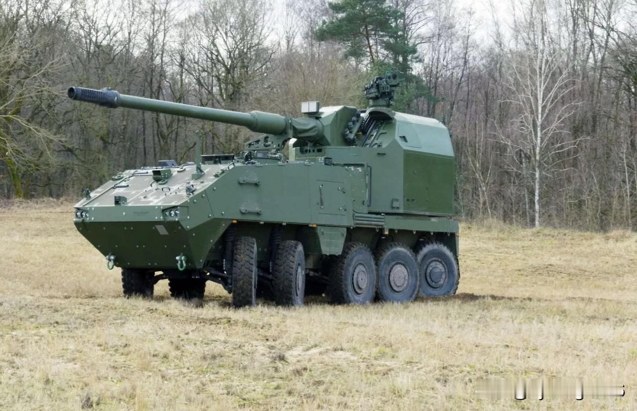 🇮🇹🇩🇪 意大利和德国将联合研发155毫米轮式自行火炮，以提升旅级部队的