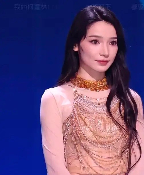 终于懂郝蕾说的那句话了，娱乐圈里，不红就是原罪！看浪姐才发现最扎心的对比：代斯拼