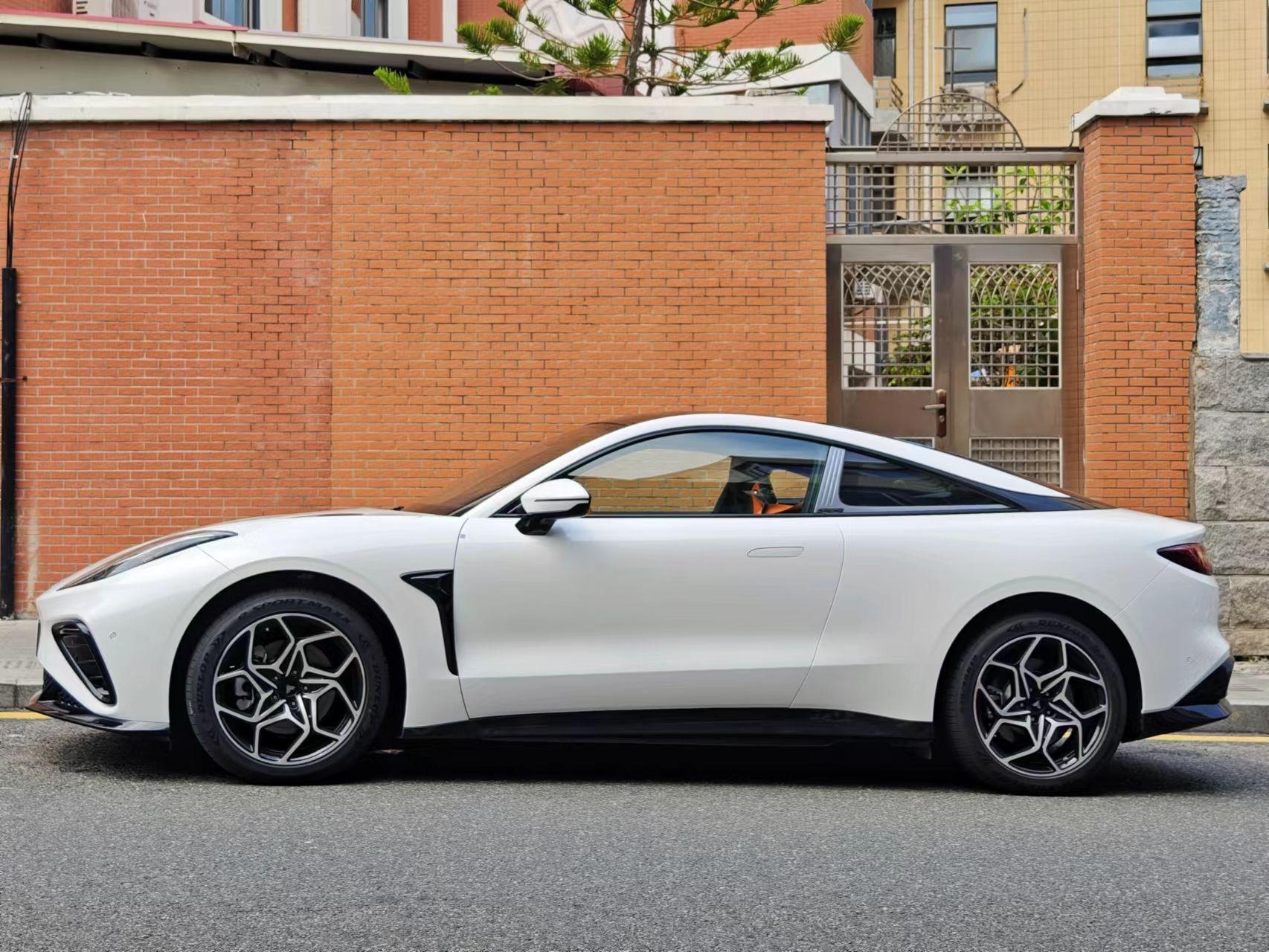 哪吒汽车创始人已成老赖创始人成为老赖没事，那些投资的，尤其是地方，那才是血本无归