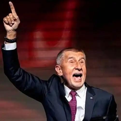 捷克这波反转太绝了！以前是援乌“急先锋”，送坦克、捐雷达、砸15亿欧元，现在新总