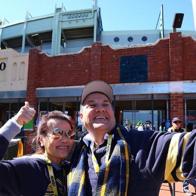 🌙据了解，澳大利亚有一批华人，原本都是国内体制内的退休人员，五十岁时来到澳大利