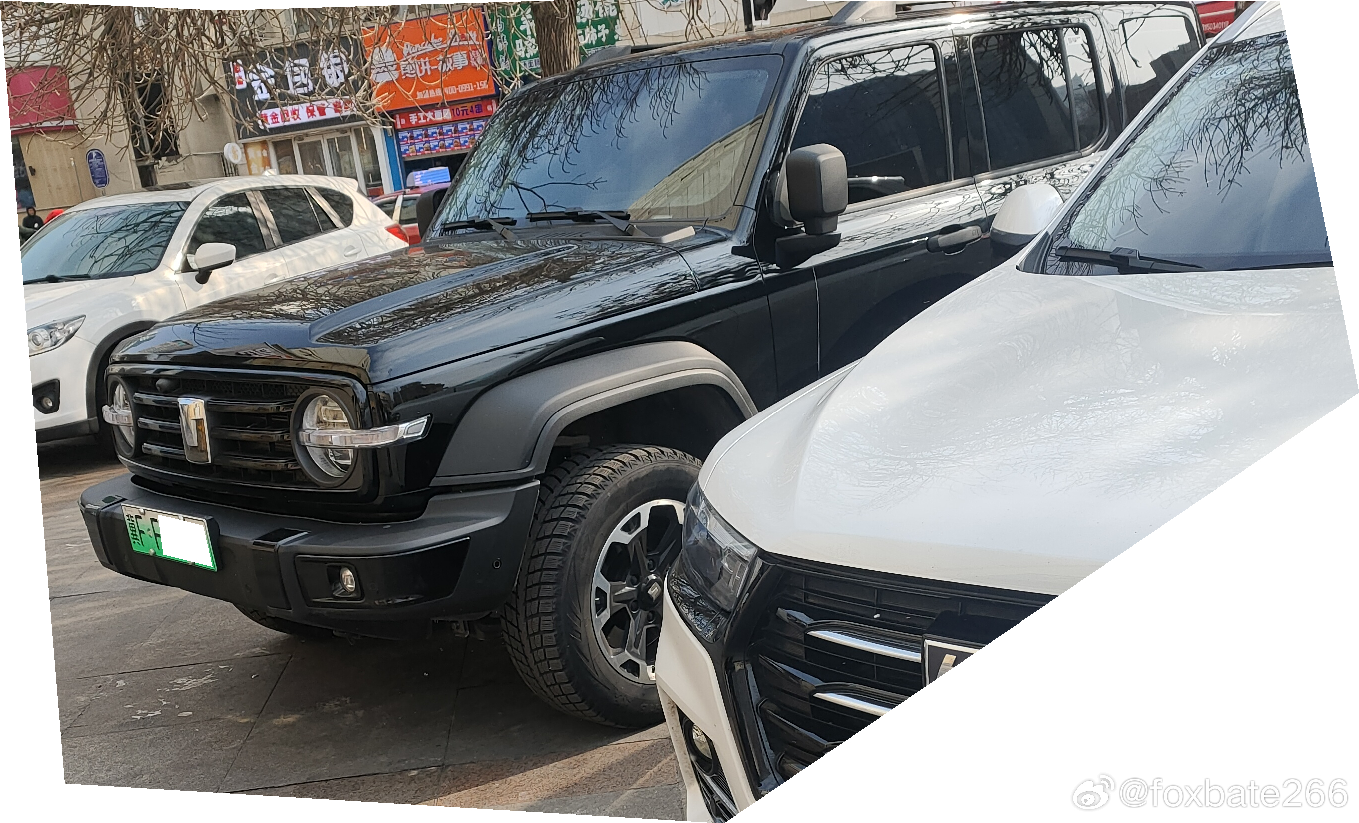 保定本定的坦克了吧。。。