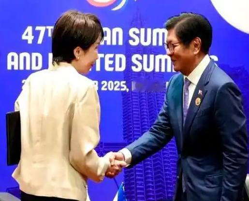 日菲把台湾以东海域推上台前，两国算盘打得响却难绕开中方立场。

日菲这次启动海域