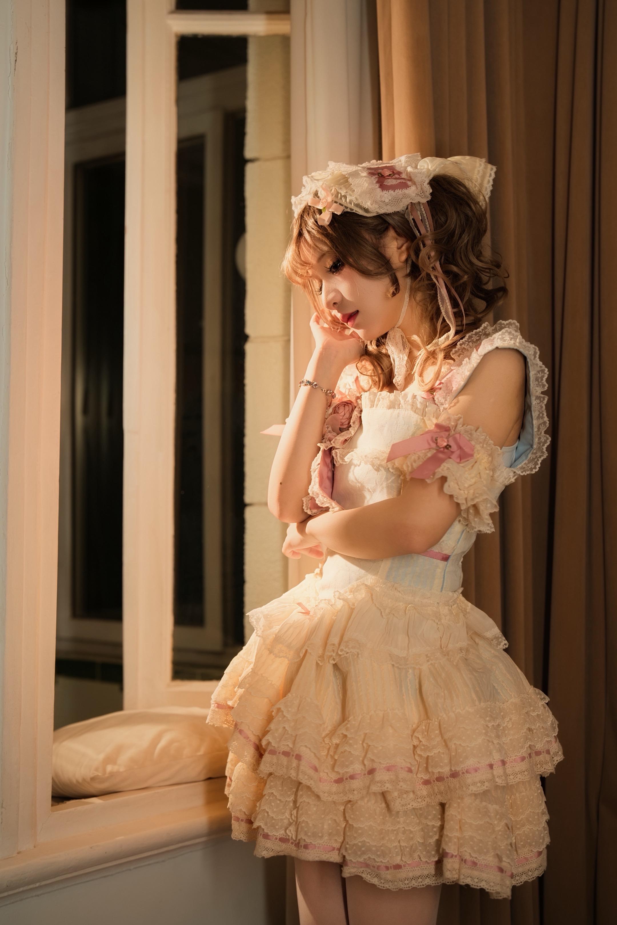 把童话穿在身上的一天。