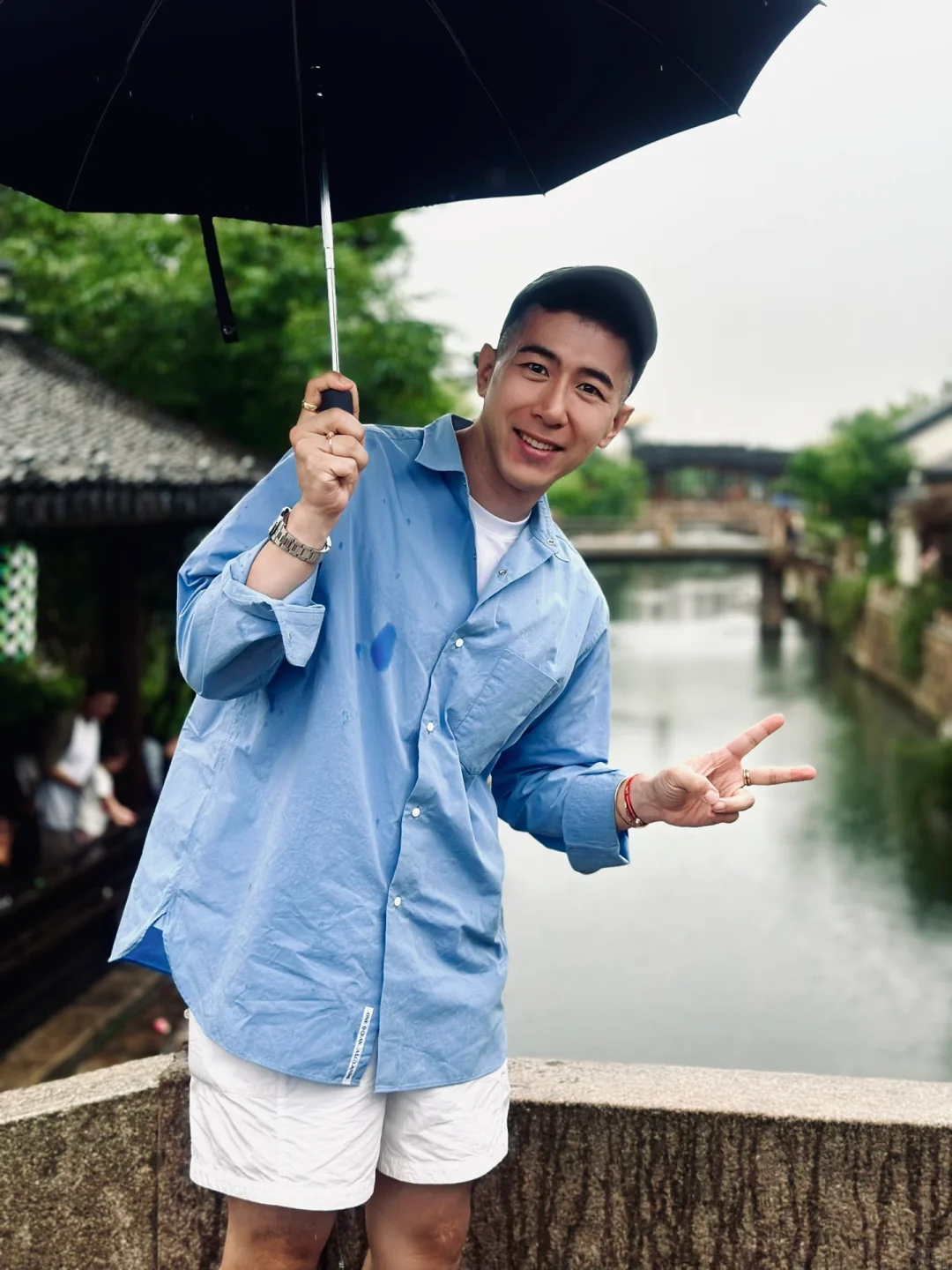 雨中的蟠龙