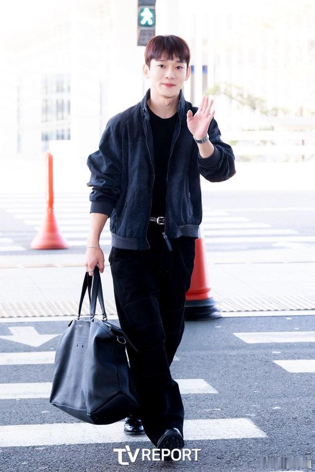 #金钟大出发吉隆坡look##金钟大顺毛栗子头#金钟大的吉隆坡出发 look 因