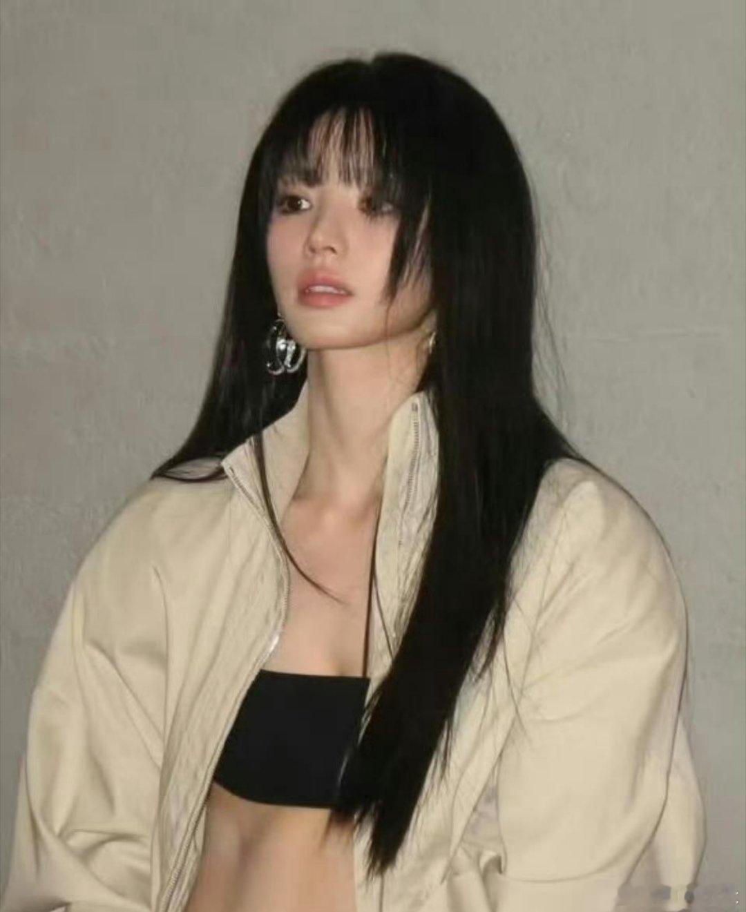 谁能告诉我，哪个才是田曦薇的真实身材？ 