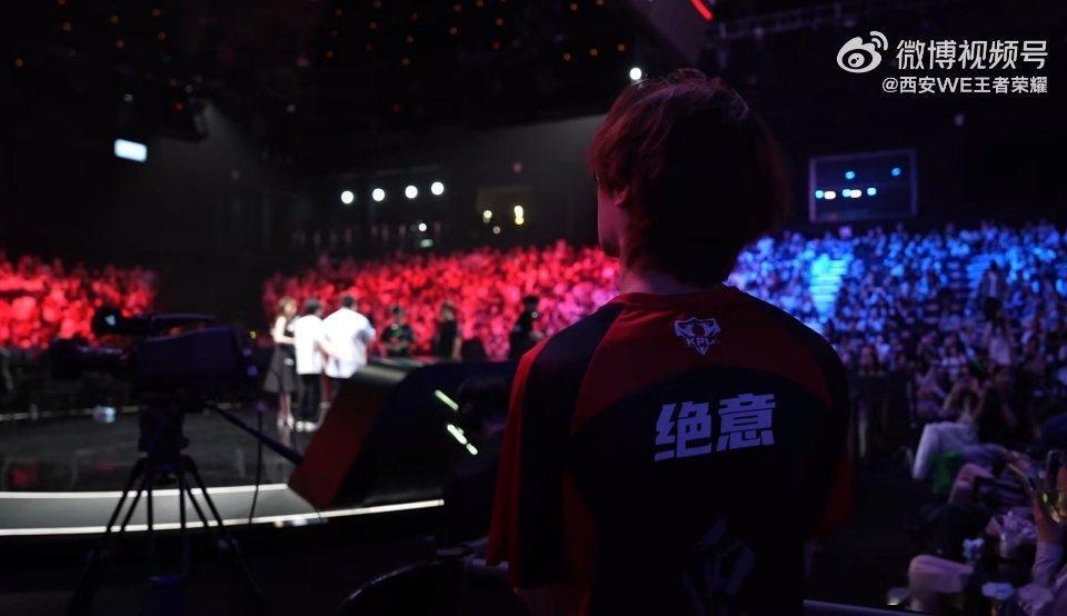 从不缺从头再来的勇气 