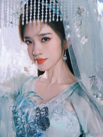 今晚快乐是浪姐给的 姐姐们用她们无限的青春和热情，创造出让人无可替代的美好时刻，