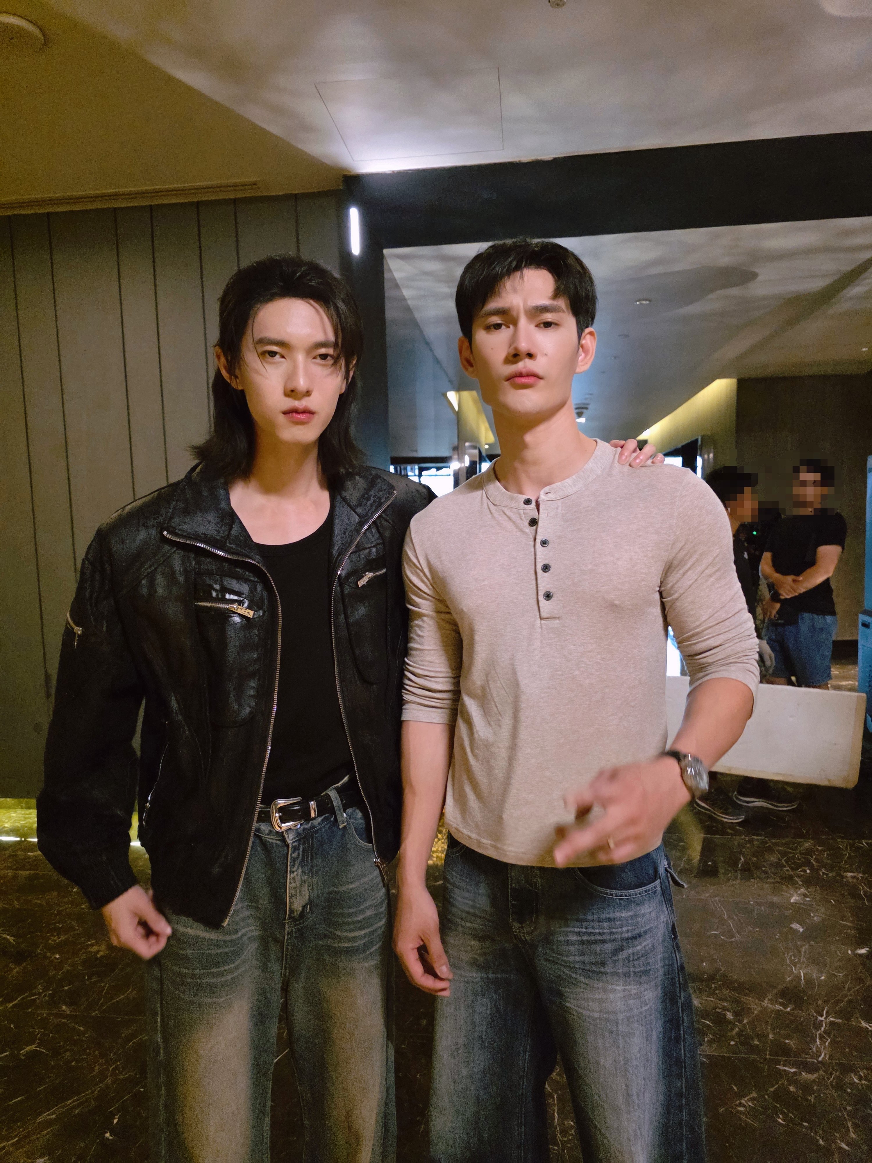 气势汹汹 ​​​