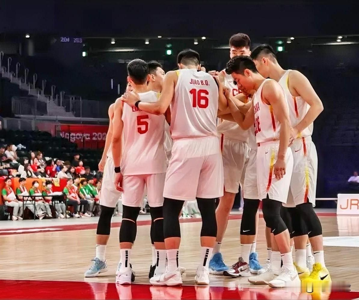 中国男篮得分能力太强悍了：

1、中国男篮——亚运会2场比赛总共拿到204分，排