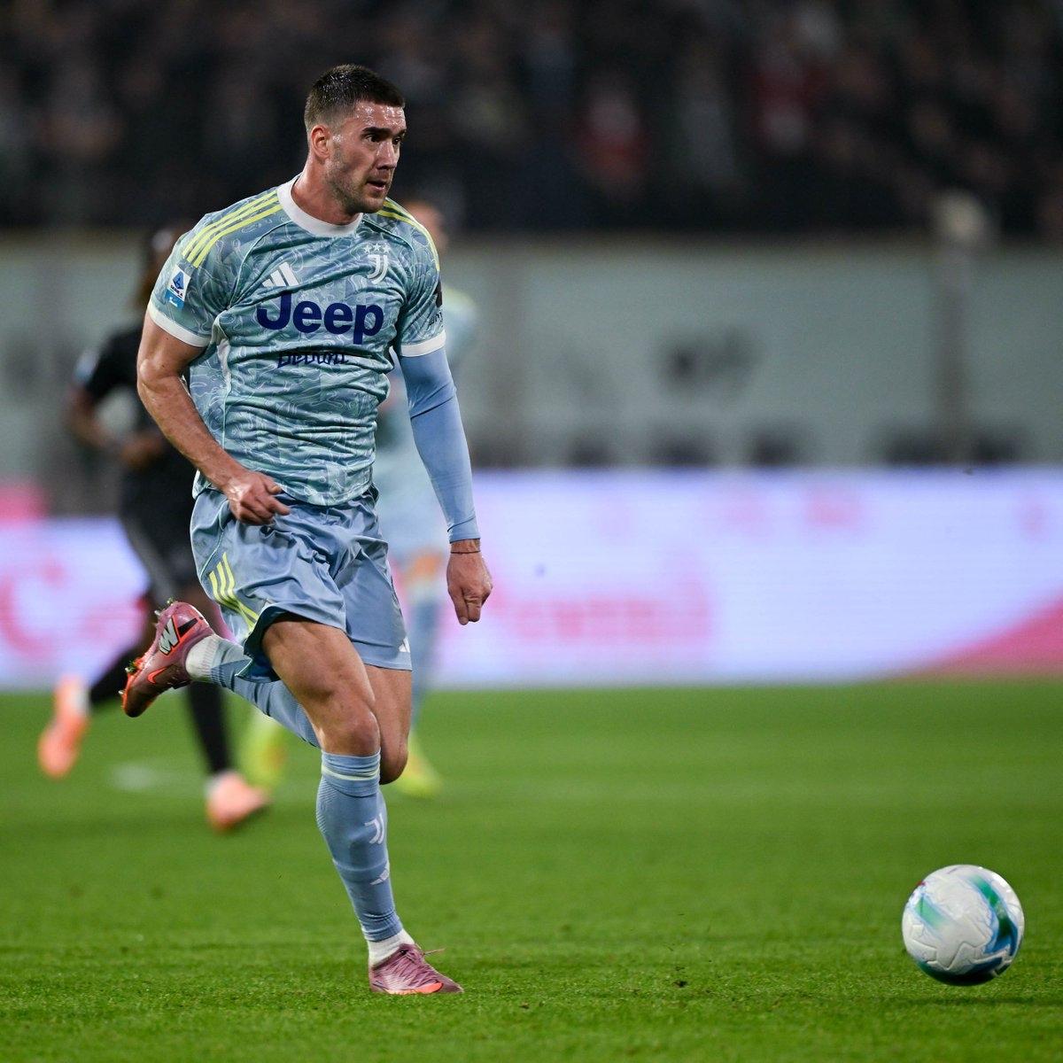 尤文图斯2连胜，弗拉霍维奇赛后采访：

“我不会说下半场我们的策略是错误的，而是