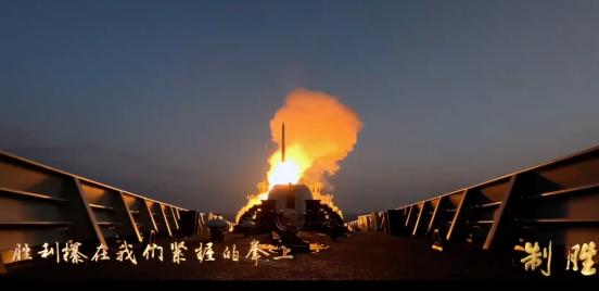 052B发射红旗16C画面首曝光，射程从40公里拉到70公里，老舰不输054A
