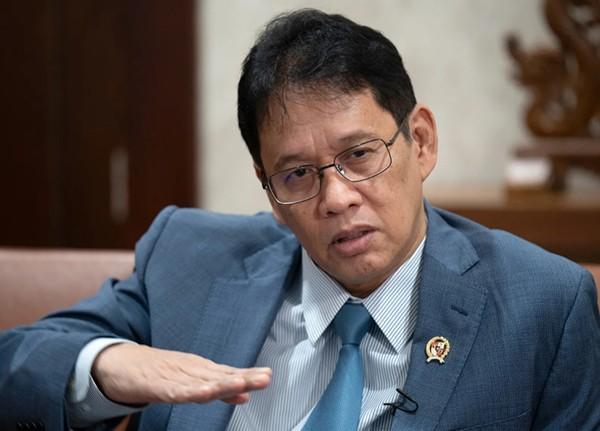 印尼效仿伊朗，要在马六甲海峡收过路费？一旦成真，中方多花上千亿

日前，印尼财政