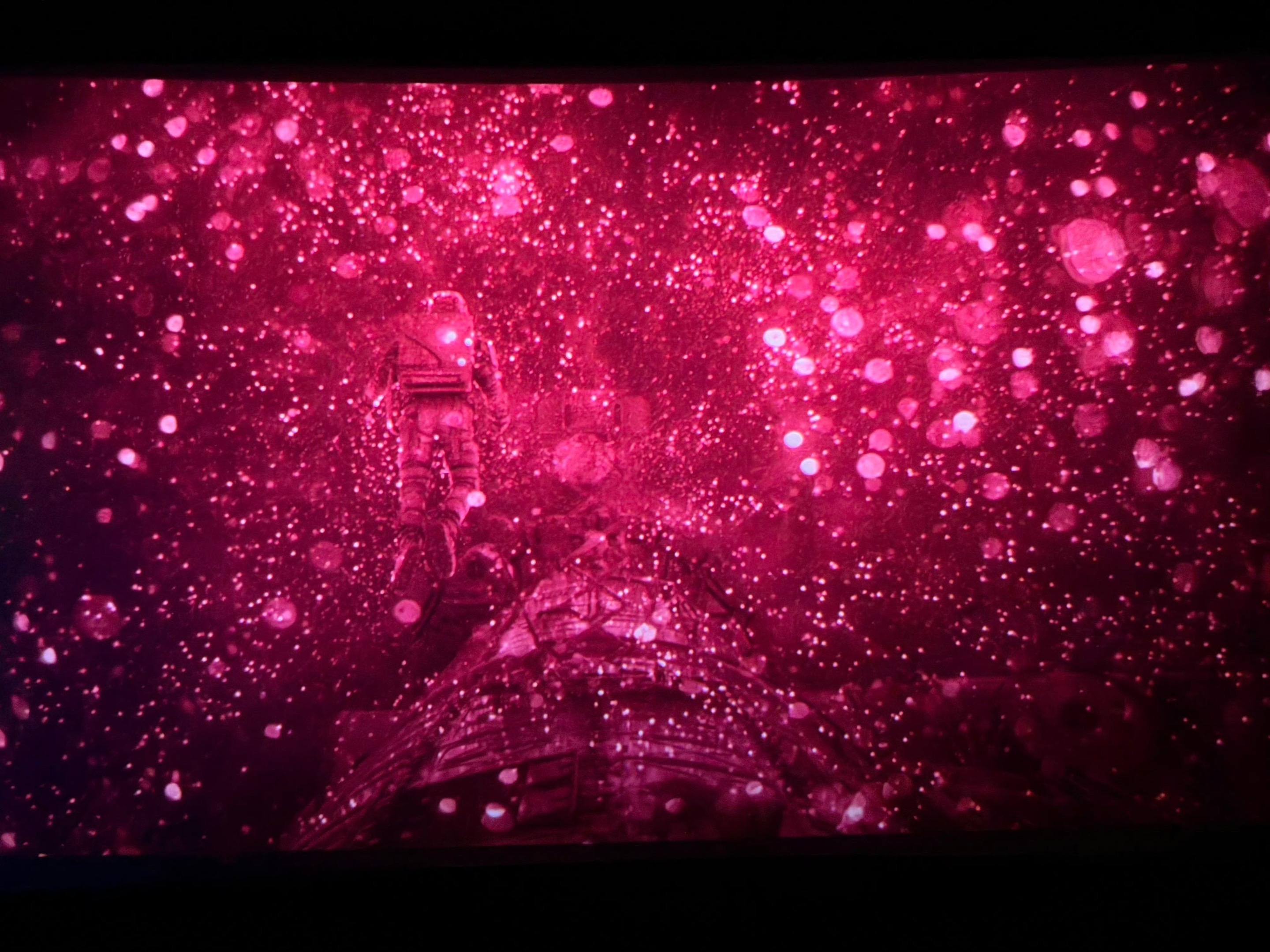 科幻片怎么这么好哭，疑问句，👎👎 温柔又纯粹的情感 很动人