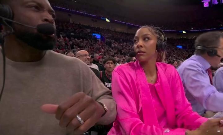 亨德森单挑哈珀打进后贴脸嘲讽吃T成为转折点马刺哈珀这哪是新秀啊杨瀚森末节登场抢下