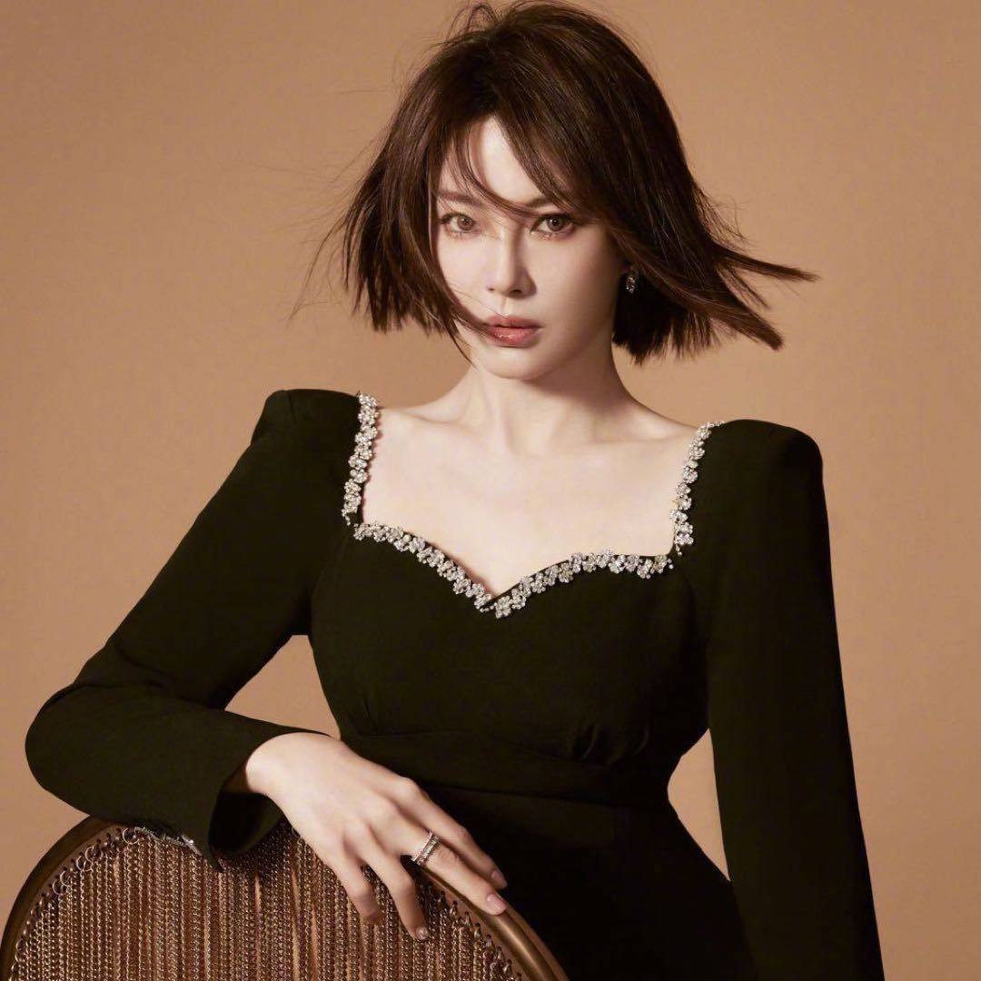 曝于适退团内幕为什么于适隔断时间就出现一个黑rs？？不是和张雨绮的事情完结了吗？