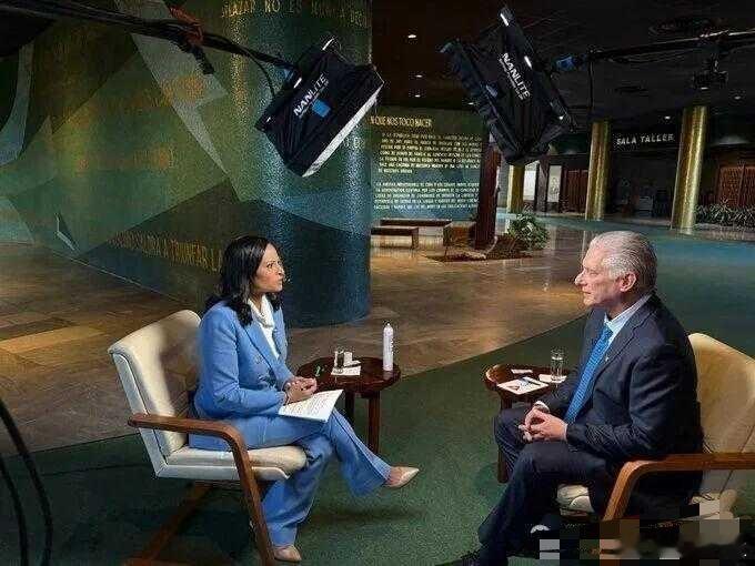 海外新鲜事 4月9日，古巴总统米格尔·迪亚斯-卡内尔接受美国NBC采访，他强调有