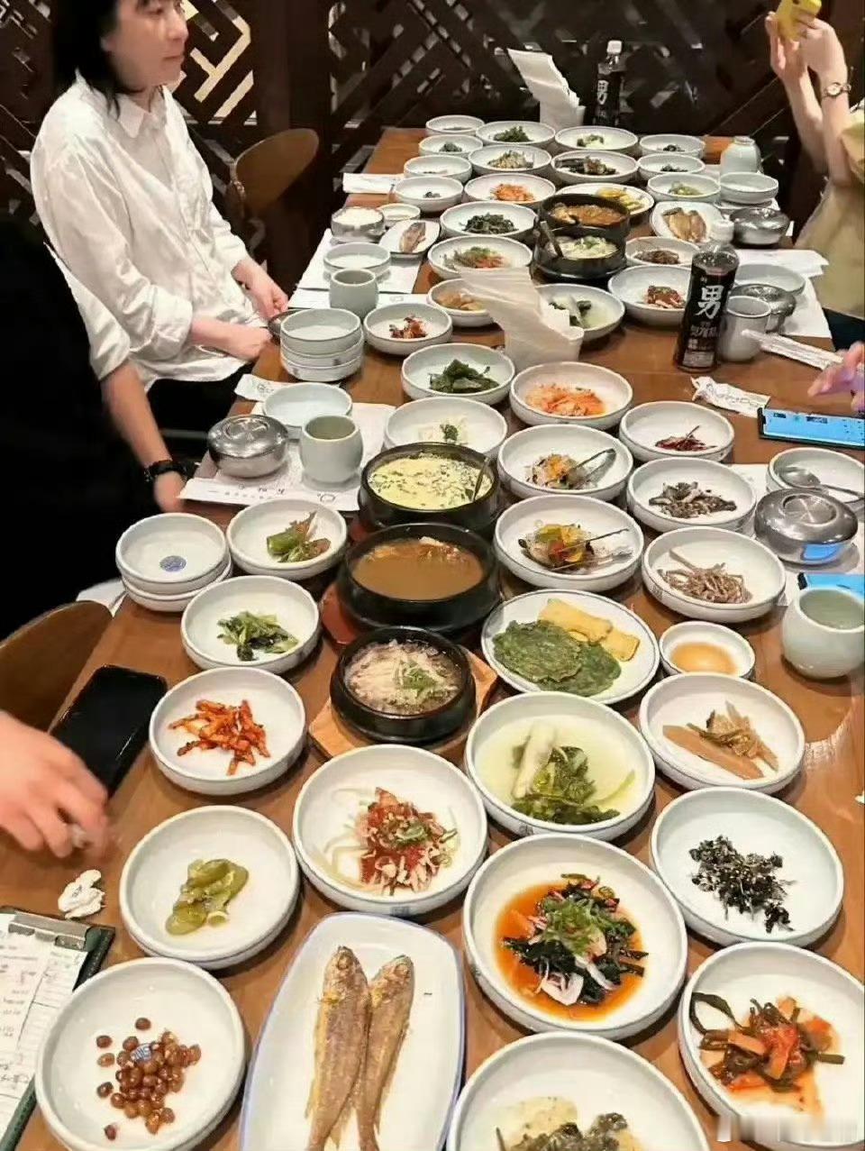韩国大餐和火锅店的调料有多少区别？ ​​​