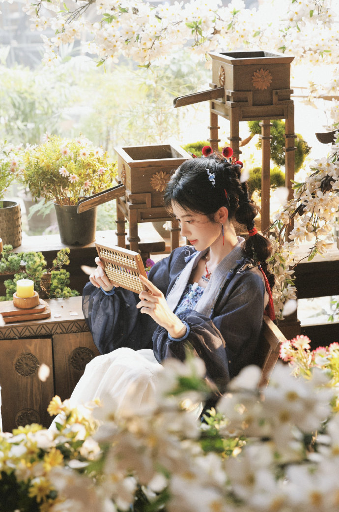 鞠婧祎阿黛有了家 鞠婧祎张云龙新剧海报 鞠婧祎张云龙新剧海报，鞠婧祎阿黛有了家，