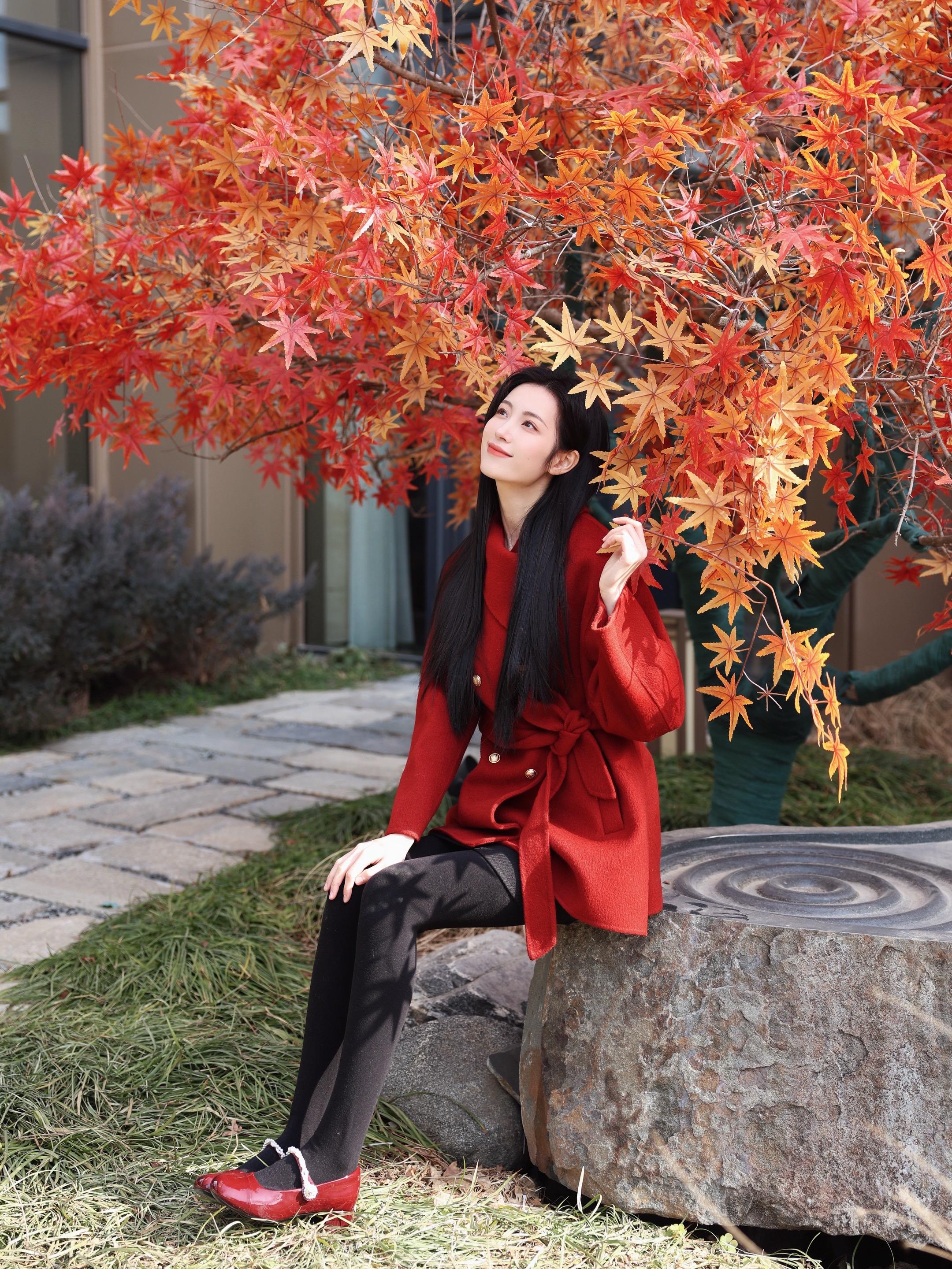 对红色的偏爱是刻进骨子里的🔴。