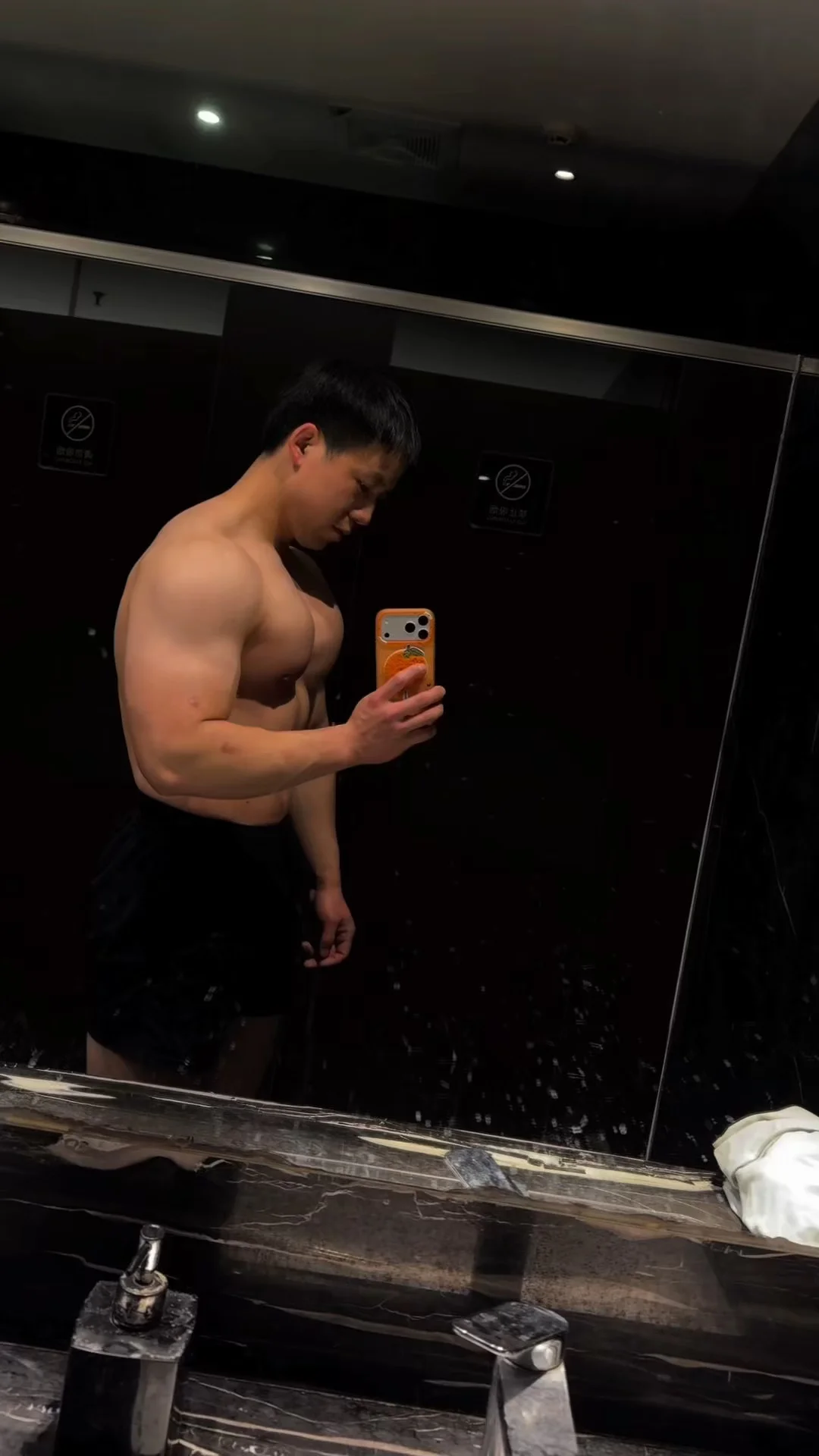 为什么不点赞 是在跟我玩欲擒故纵吗