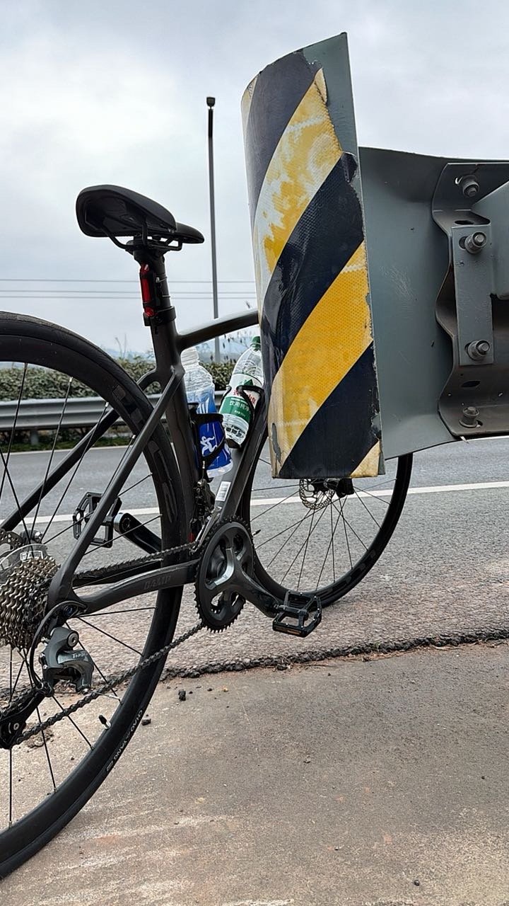 家人们猜猜我能骑回家吗 