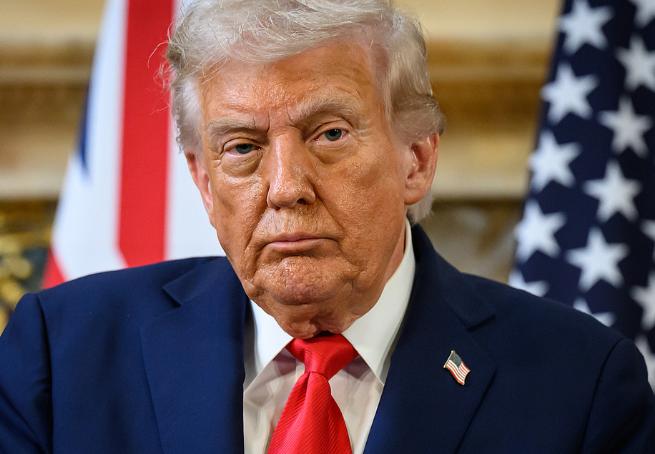 美国中期选举以后会不会打伊朗？基本板上钉钉。不管共和党输赢，特朗普都会攻击伊朗，