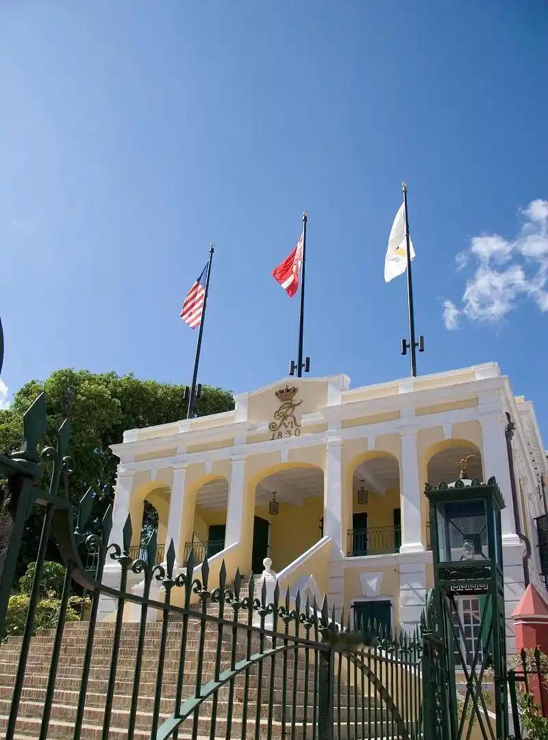 格陵兰不再是负担，成了王牌。受影响的不只丹麦，还有岛内居民和北约盟友。时间点清晰