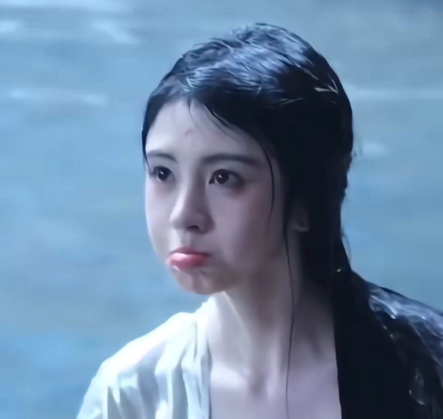 鞠婧祎连续7天在播剧角色热度第一【鞠婧祎】“可是我只是一只包子” 