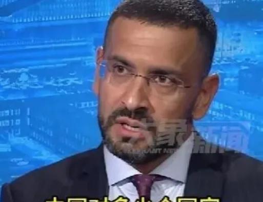 美国记者怒怼北约秘书长：中国40年没动一枪，你们却炸烂半个地球。
 
这段在国际