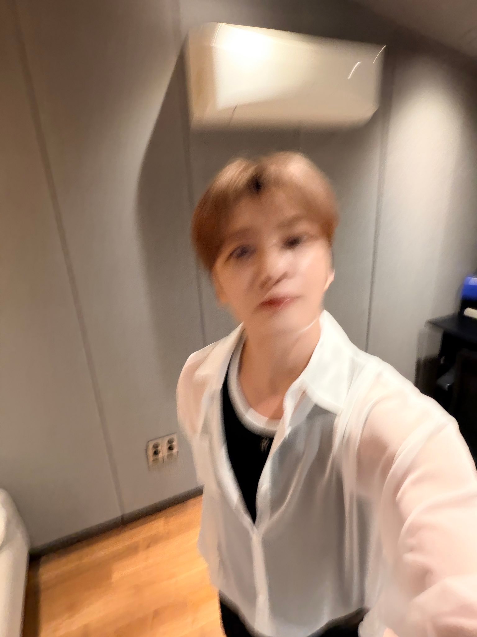 金在中 💚 260628 金在中 X更新：晚安！我也准备去洗澡了！今天也辛苦了