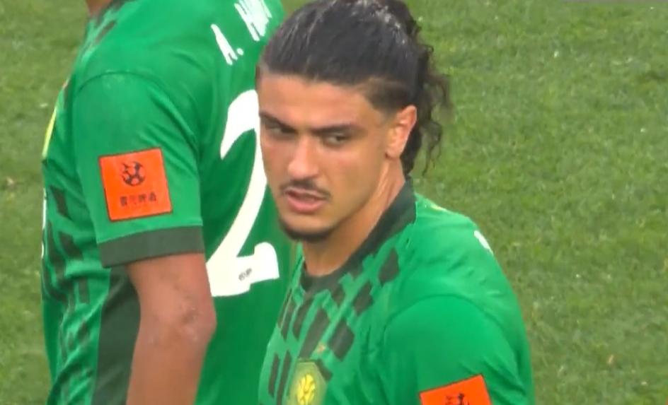 国安这个长发中卫，我朋友说他像李提香+努涅斯的结合体上海海港vs北京国安