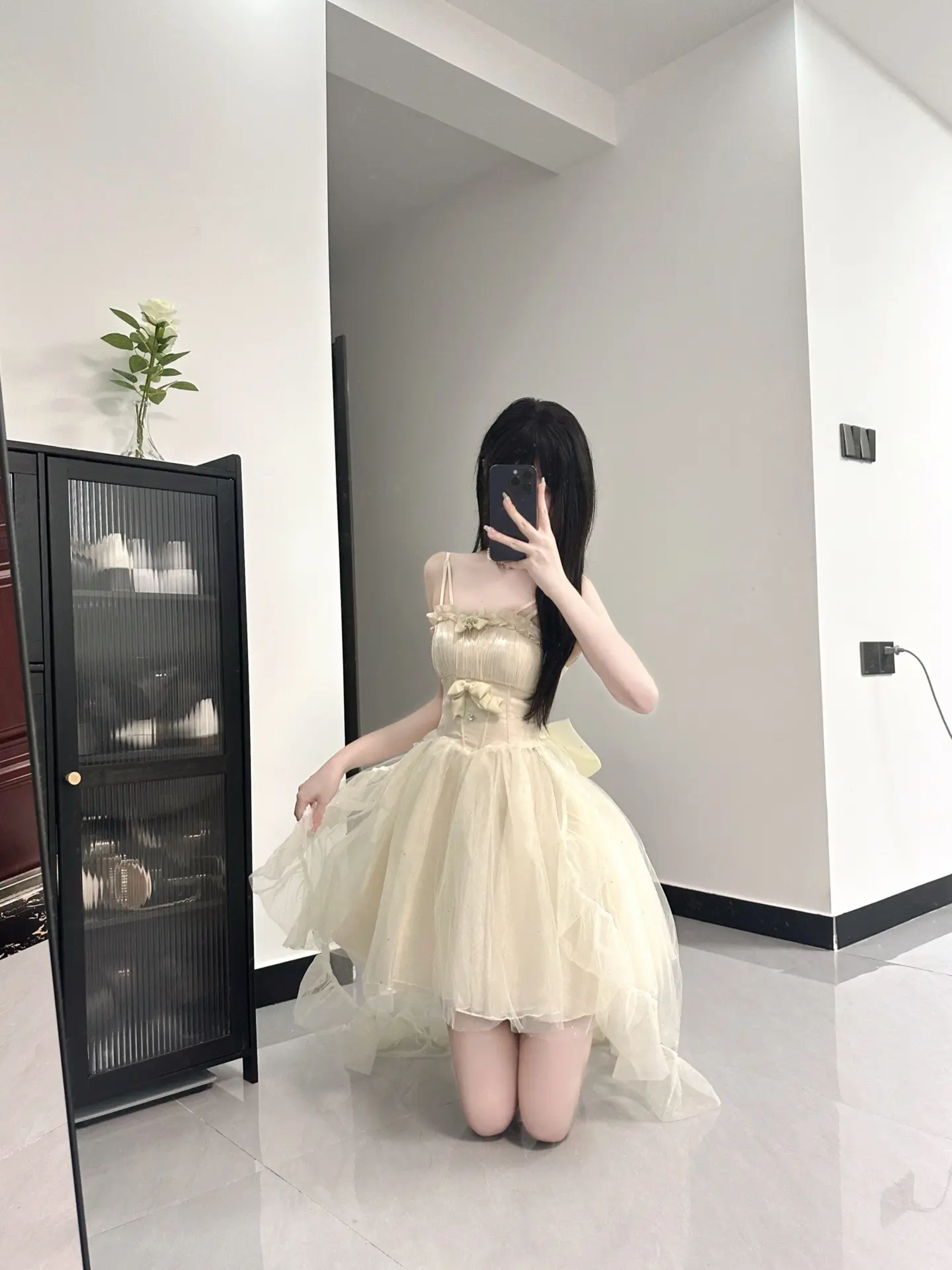 亲爱的女孩，有成为小时候梦想中的公主吗。