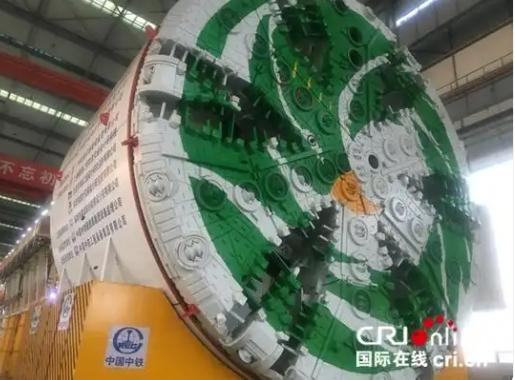 “中国怎么可能掌握如此先进的技术？”中国建造出了国产盾构机，国外专家纷纷提出了质
