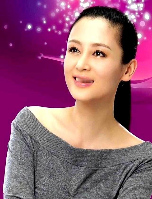 恕我眼拙，我个人感觉陈红年轻的时候也没有多美啊。

我一直纳闷，当年陈凯歌放着国