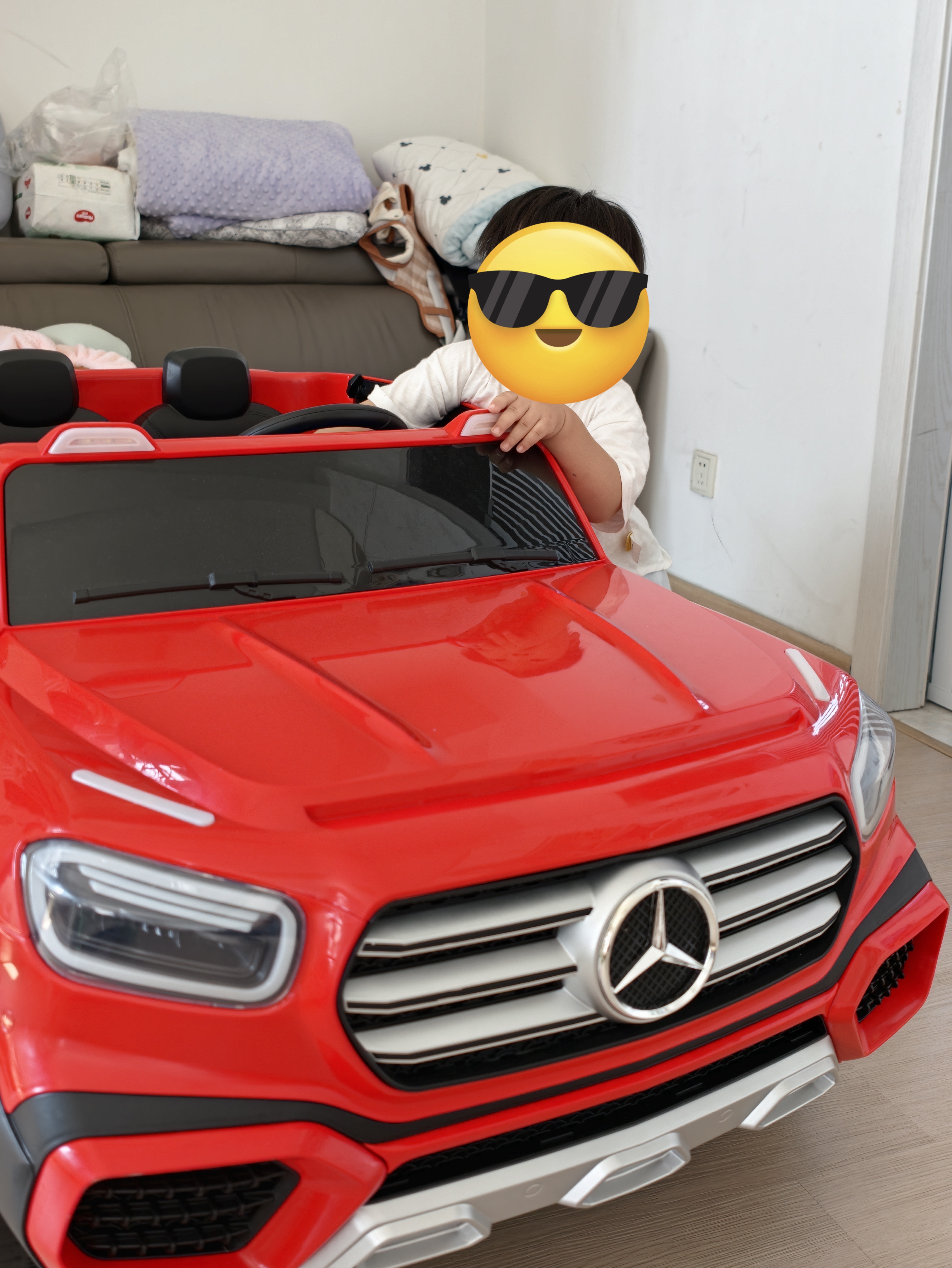 也是比爸爸先开上大奔了 ​​​