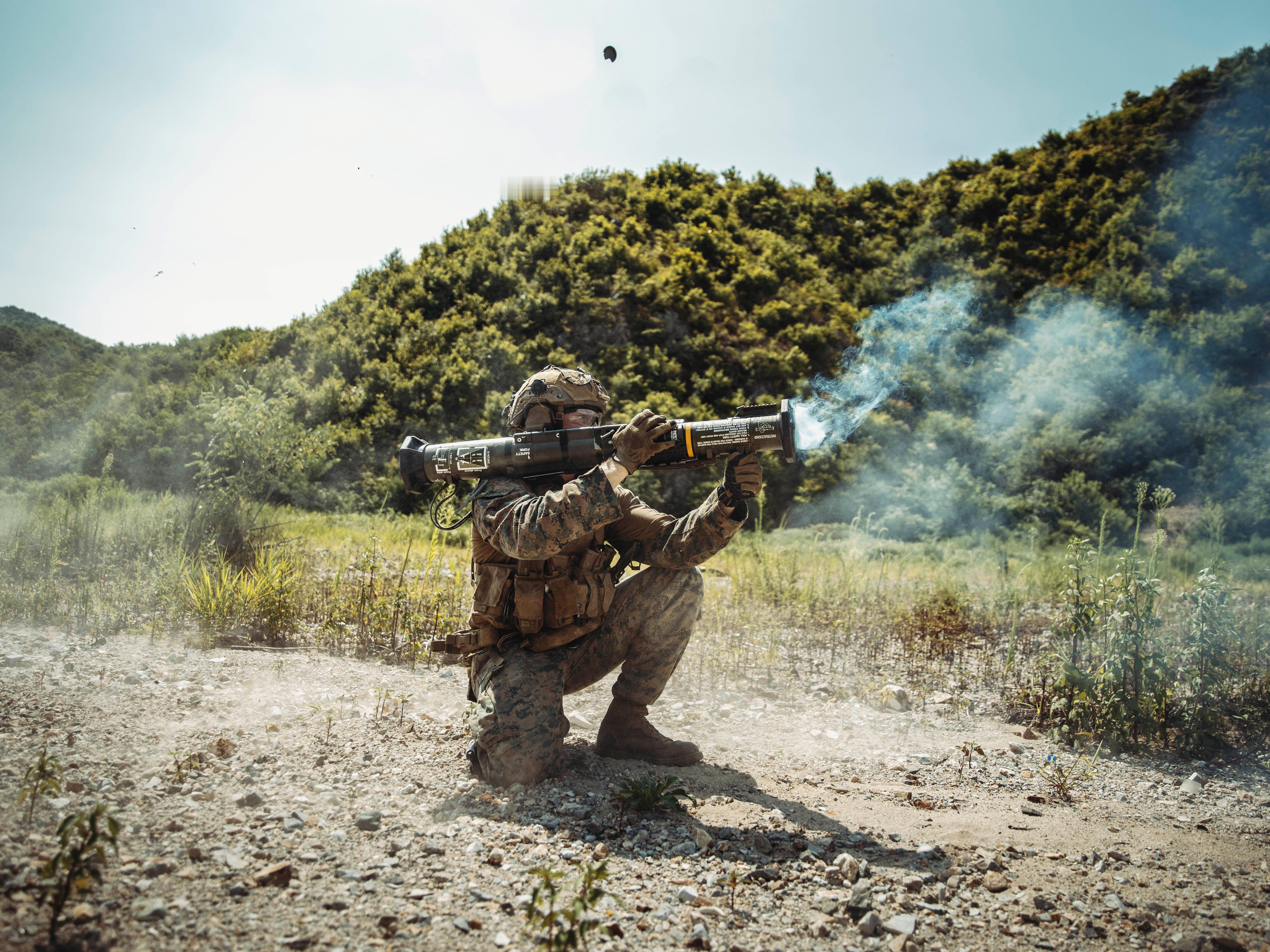 15th MEU与韩国海军陆战队在韩国寿城里进行实弹射击训练 ​​​
