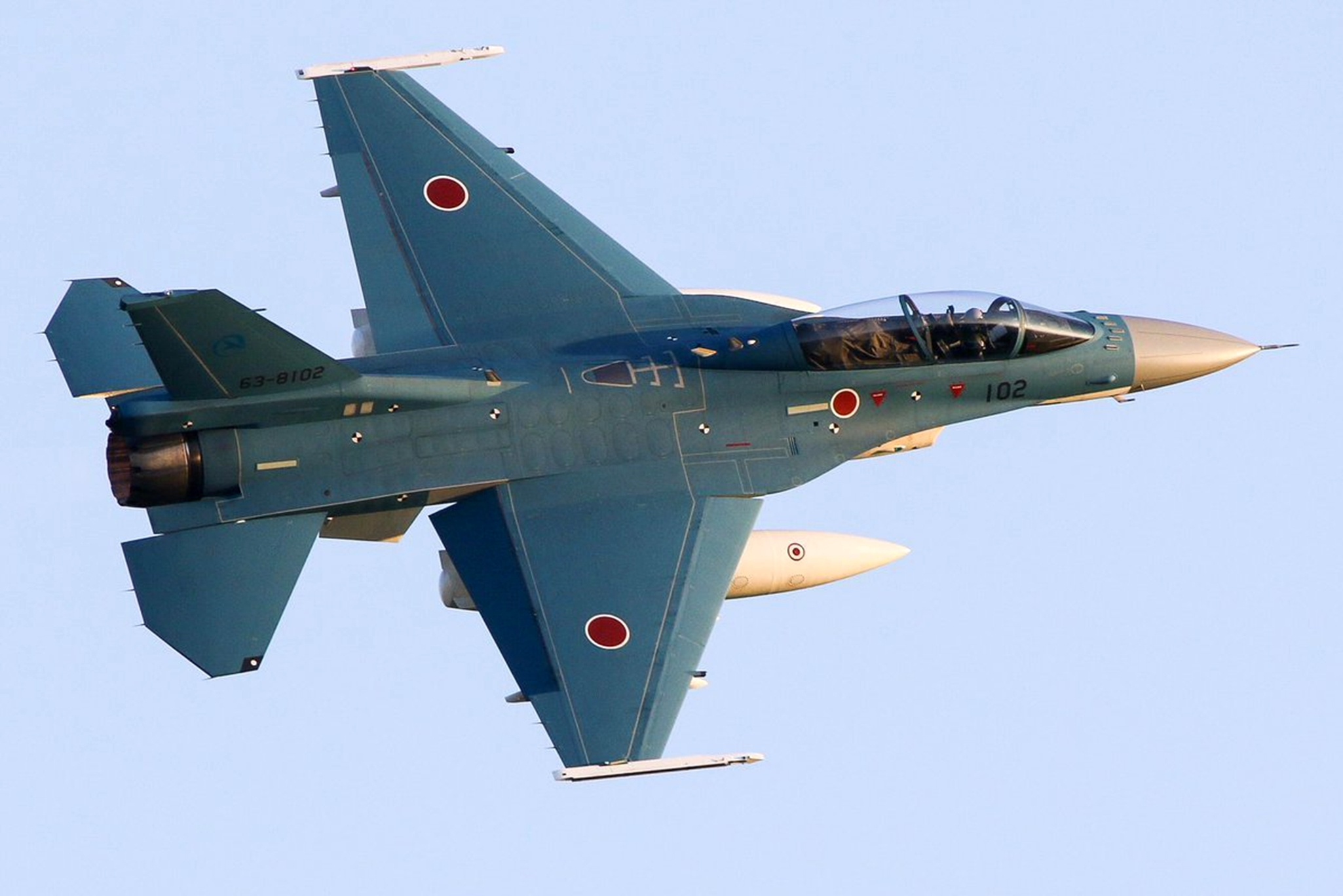 分享圖片：日本三菱重工F-2支援戰鬥機 
