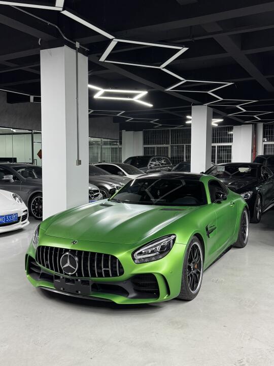 看到他每一刻都能激发驾驶欲望AMG GT R🐸