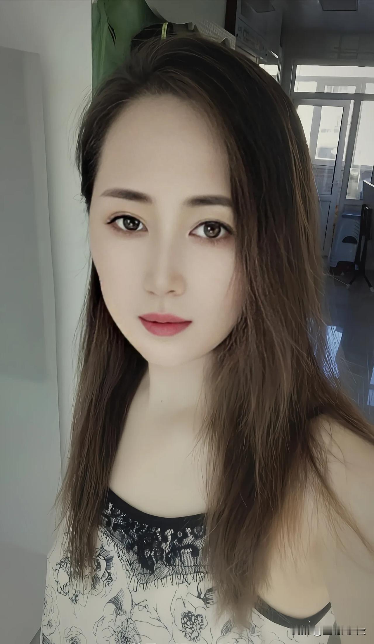 德川家康说，过分揣测他人的想法，就会失去自己的立场。其实，过分揣测他人的想法，失