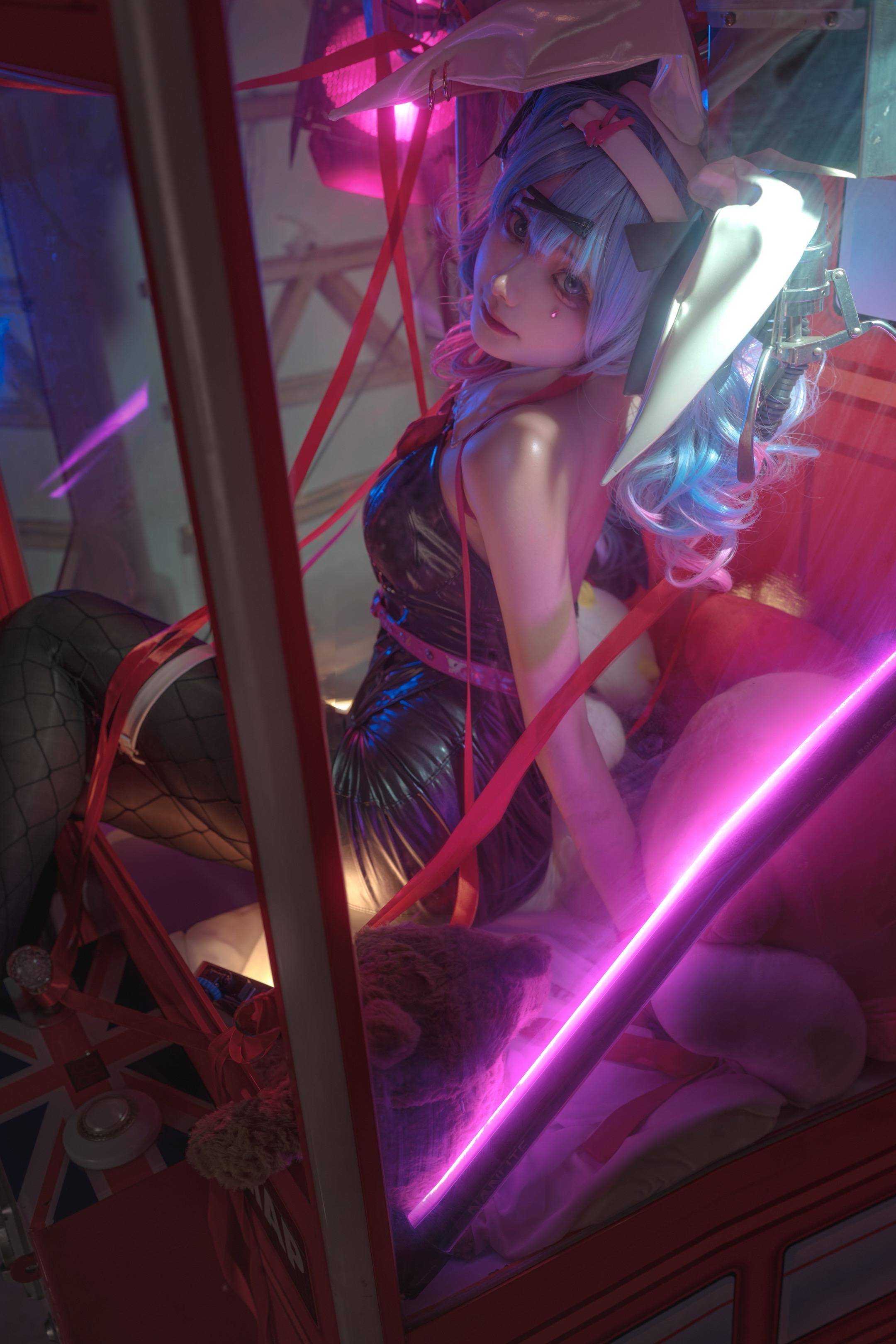 不就哥们，也让我拍上兔子洞了啊？ 出镜coser:  摄影后期：我