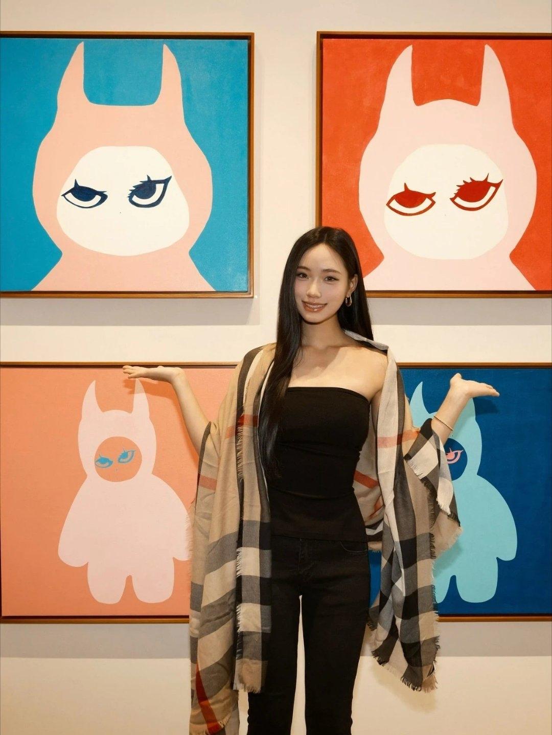 小S 的女儿其实正在代替大s成为这个家族新的摇钱树。这家人还在重复相同的悲剧，把