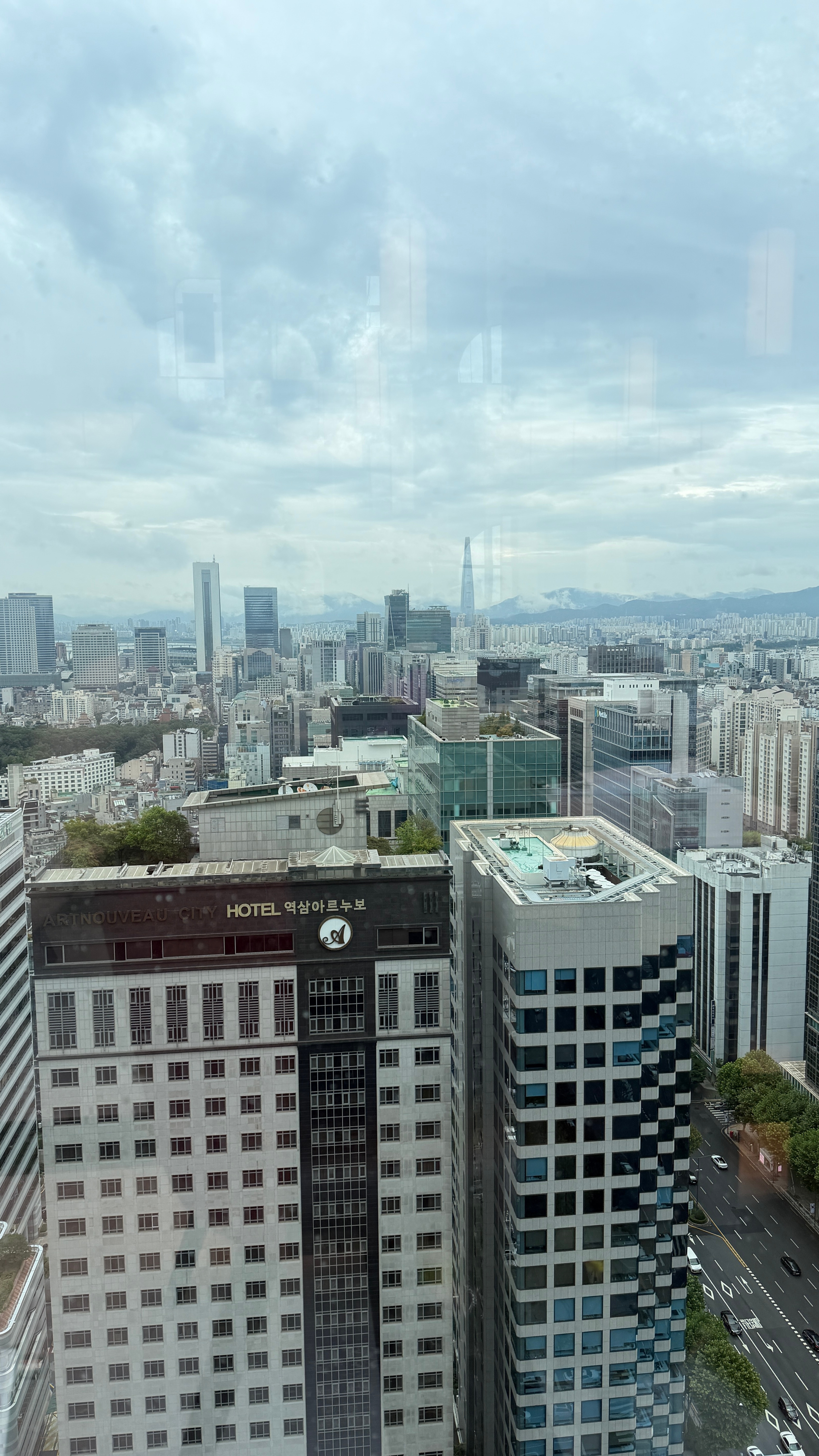 住了那么多首尔酒店完胜新罗 康莱德 四季 丽思 柏悦……..Josun必须排第一