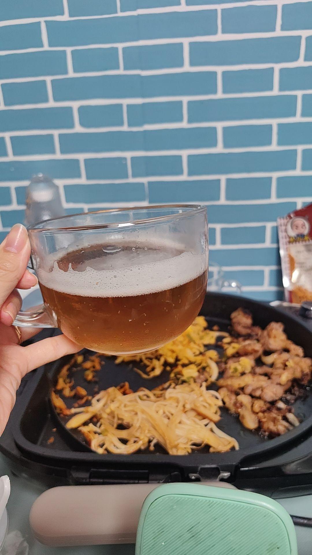 到点了，该上麻醉了，微麻 局麻还是全麻～你问我乖不乖，现在一般乖，喝醉...