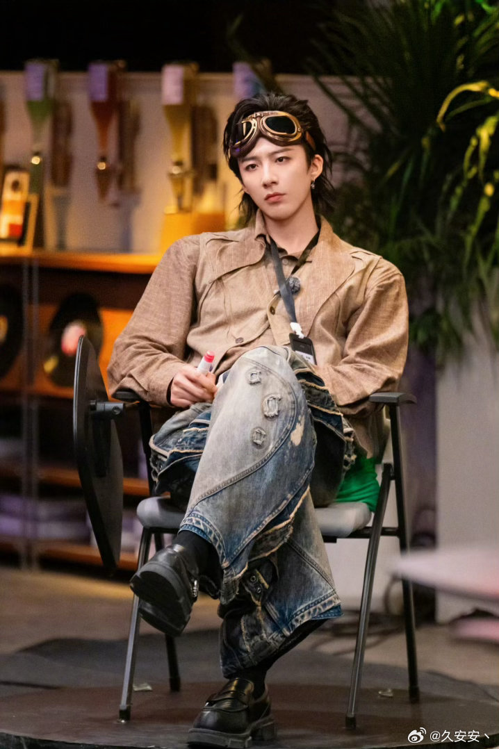 🔸刘宇宁开始推理吧🔸刘宇宁可口可乐品牌代言人🔸摩登兄弟 不是所有故事都需要