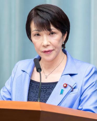 日本为什么突然对中国那么横，丝毫不给中国脸色？因为它看到了两场热战和一场没有硝烟