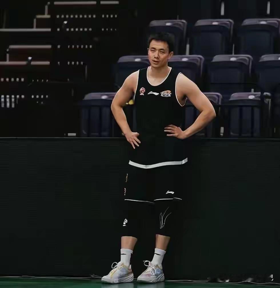 大概率今晚辽宁跟山西会遭遇三连败！
今晚有两场比赛值得关注，一场辽宁对阵新疆，另