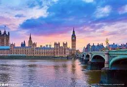 英国的报应来了。全球八成的纷争根源都和英国脱不开干系。作为昔日世界头号强国，曾经