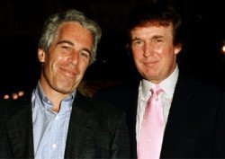 【#特朗普要求司法部别盯着爱泼斯坦档案#】据美国有线电视新闻网（CNN）当地时间